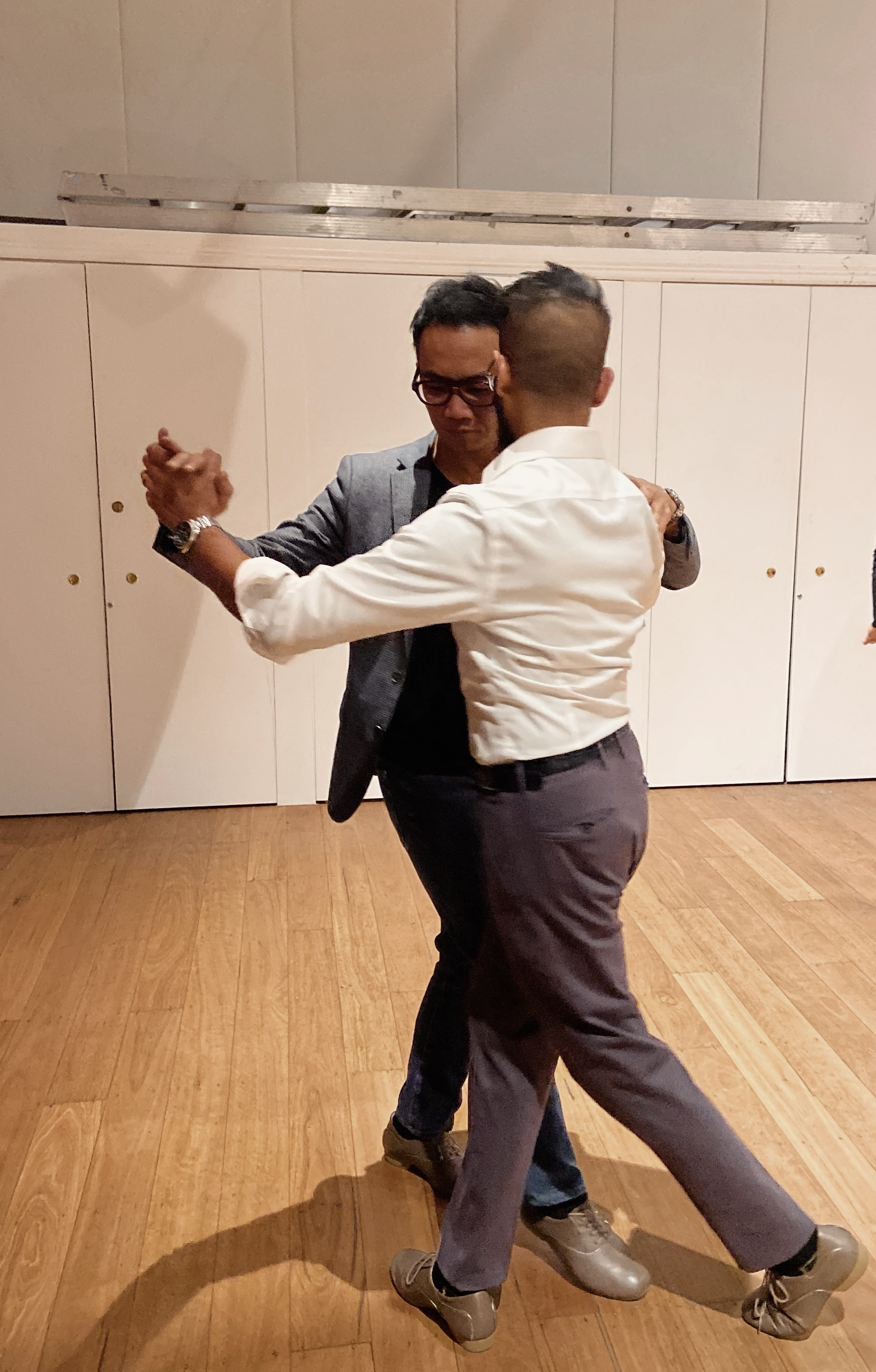 Same role learning -leading and following